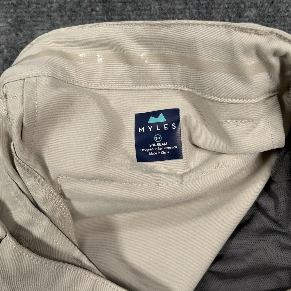 2- Myles Tour Shorts Mens 30 9